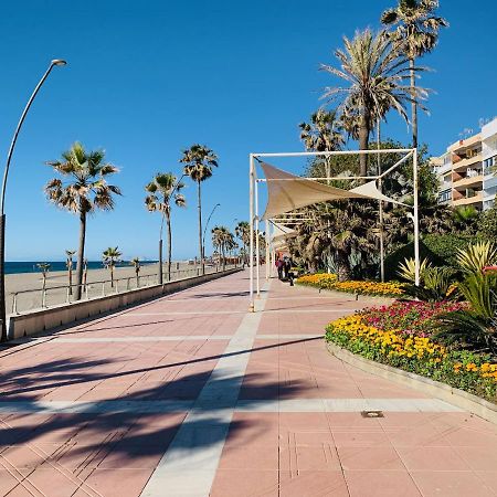 Penthouse Mit Private Dachterrasse Und Blick Auf Das Meer, Berge ,Hafen Estepona Esterno foto